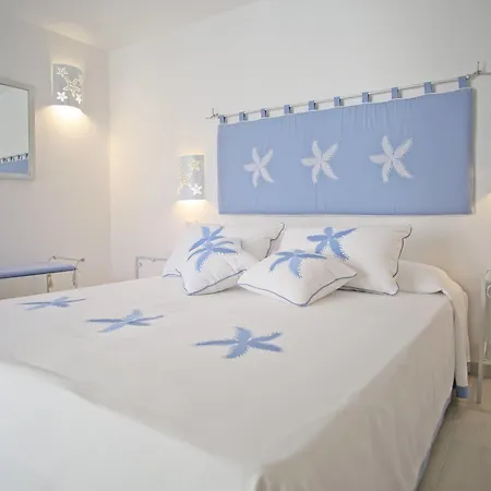 Regina Simius Otel