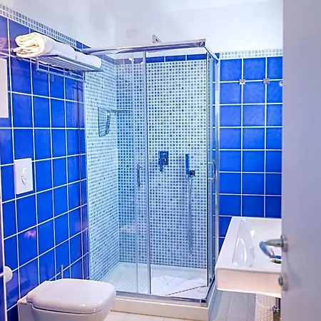 מלון Regina Simius 3*