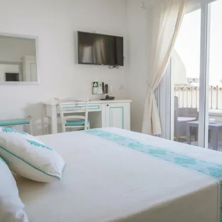 מלון Regina Simius