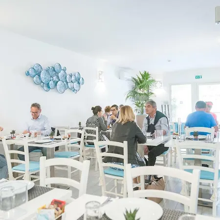 Hotel Regina Simius